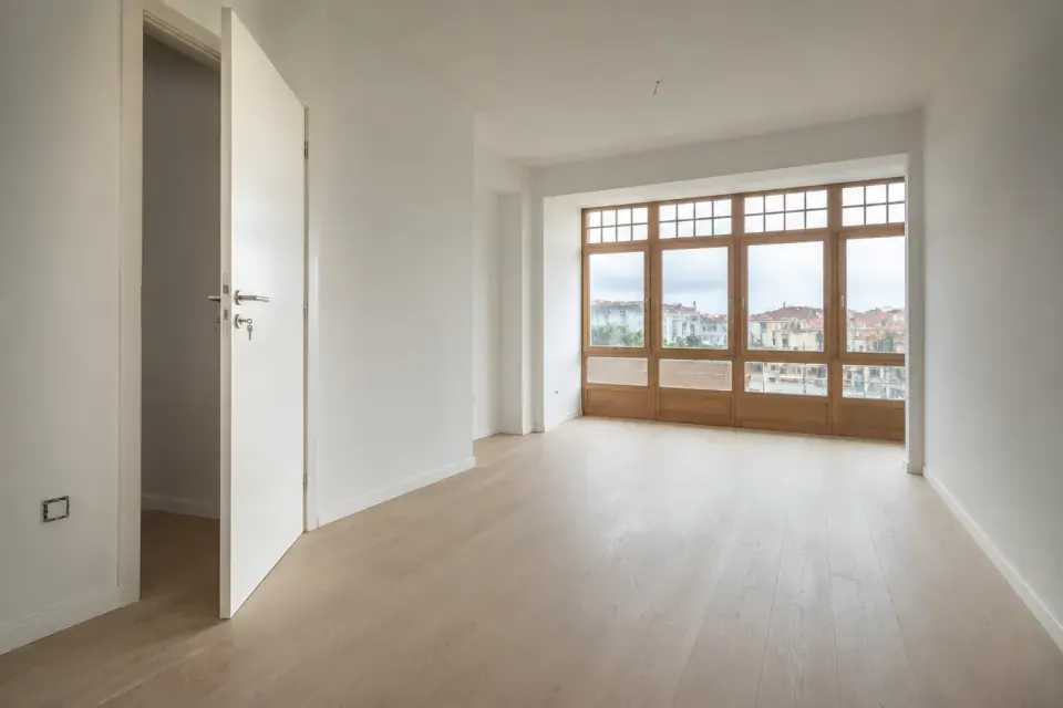 Licencia de primera ocupación en Pontevedra, vivienda terminada y vacía